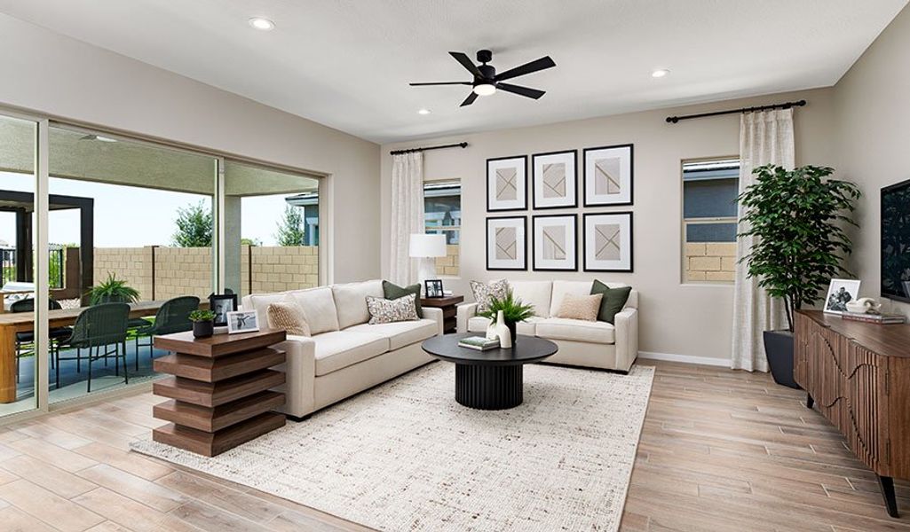 Darius-P786-EstatesatLaveenVistas Great Room