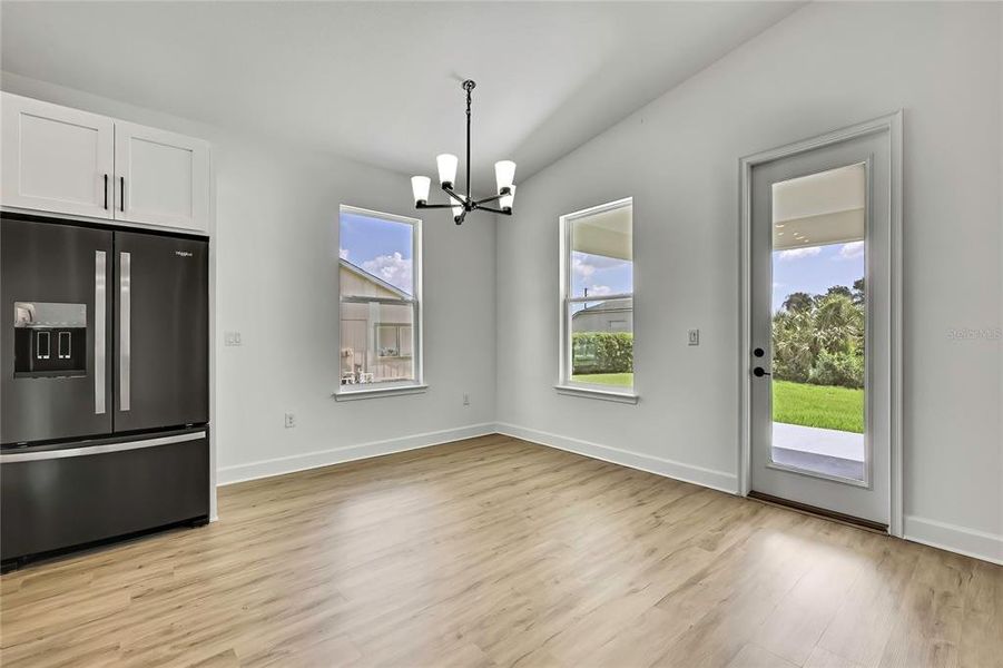 Spacious, unfurnished interior of a new home in , Spring Hill (Image 20).