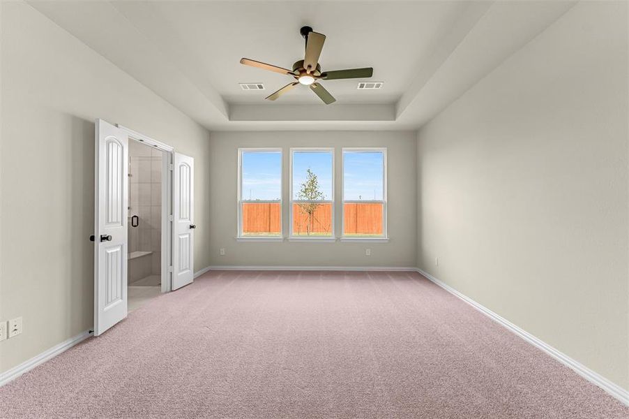 Spacious, unfurnished interior of a new home in Morningstar, Aledo (Image 23).