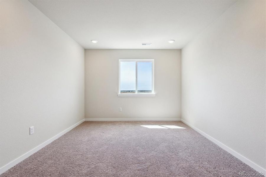 Spacious, unfurnished interior of a new home in Red Barn Meadows, Mead (Image 17).
