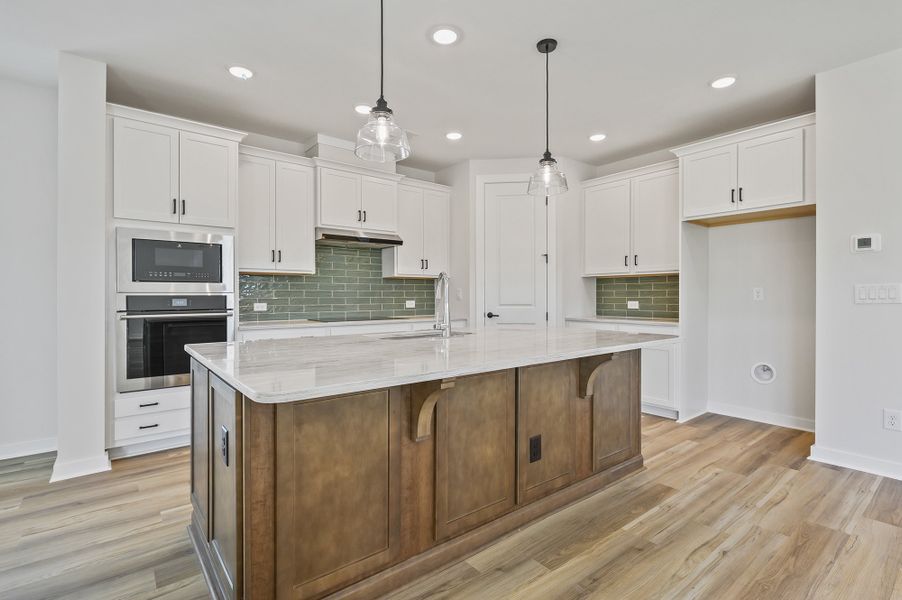 The Chennault - Kitchen The Chennault - Kitchen