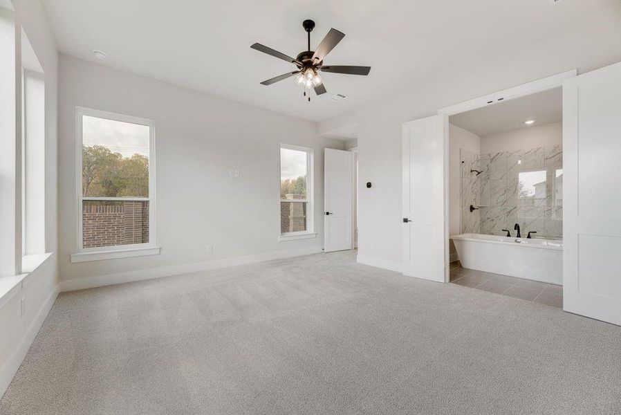Spacious, unfurnished interior of a new home in Lake Forest, McKinney (Image 20). Spacious, unfurnished interior of a new home in Lake Forest, McKinney (Image 20).