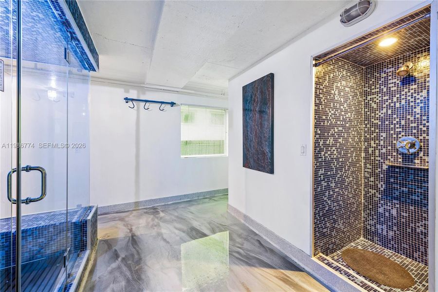 Image 65 of a home in .