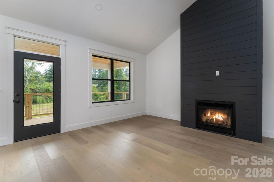 Spacious, unfurnished interior of a new home in , Hendersonville (Image 28).
