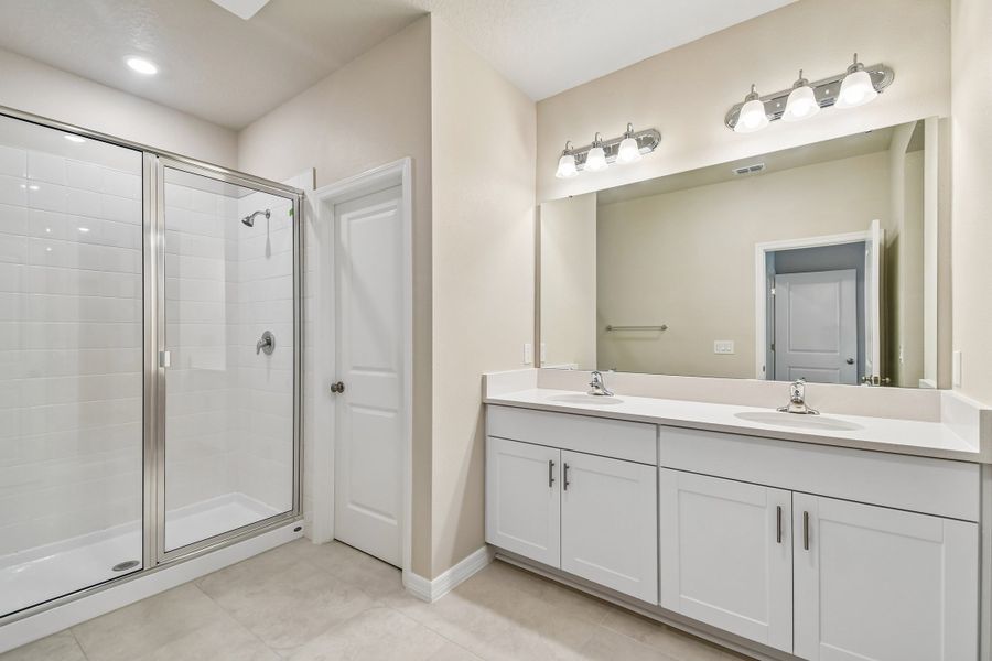 Owner's Bath Owner's Bath