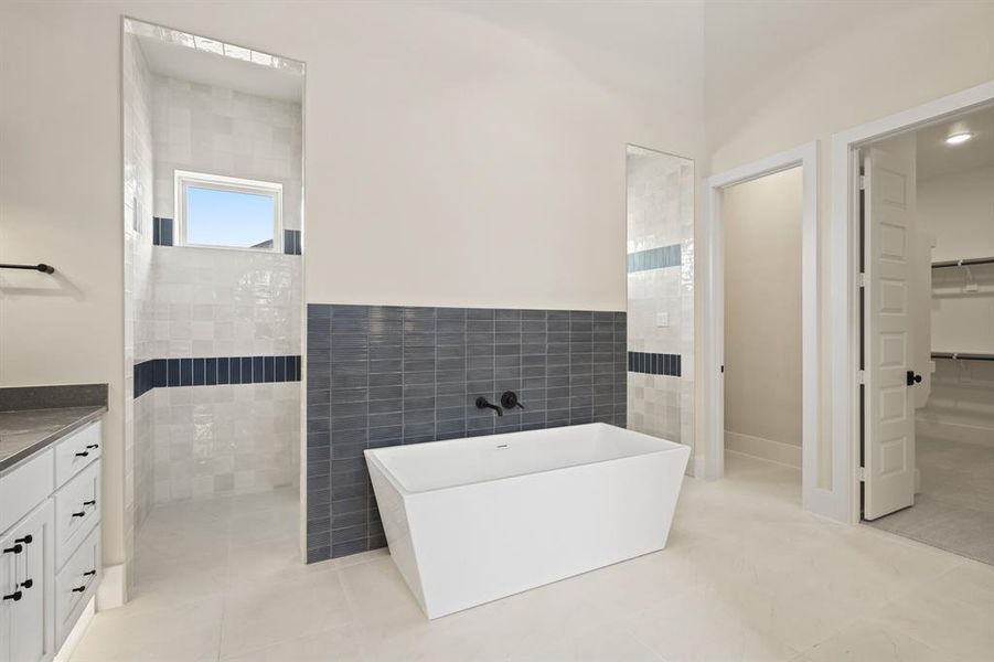 Furnished interior view inside a new home in Dean Farms, Lucas (Image 6).