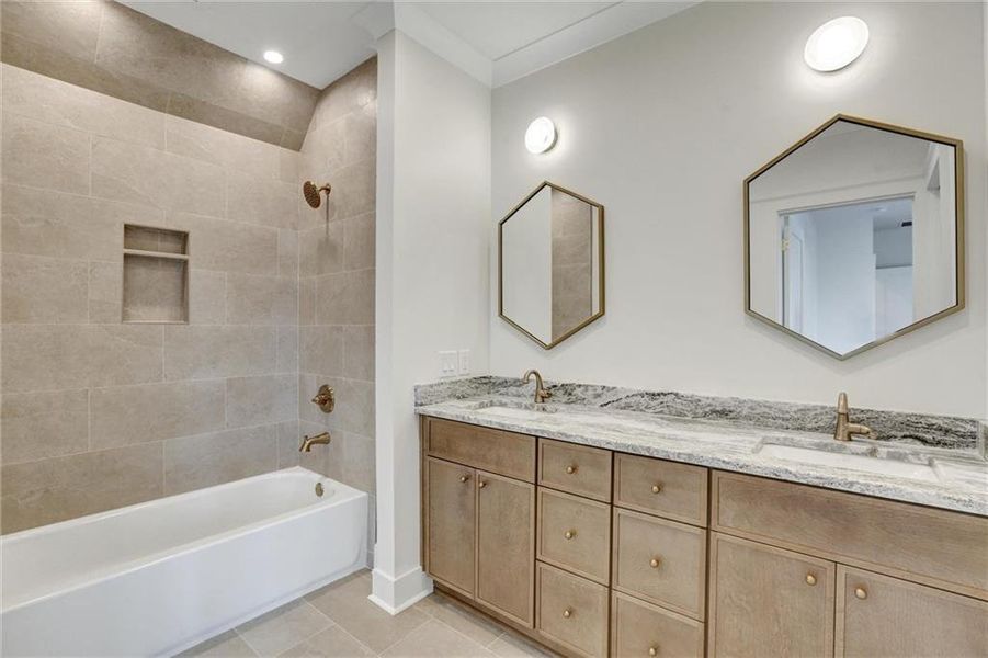 Furnished interior view inside a new home in , Gainesville (Image 12).