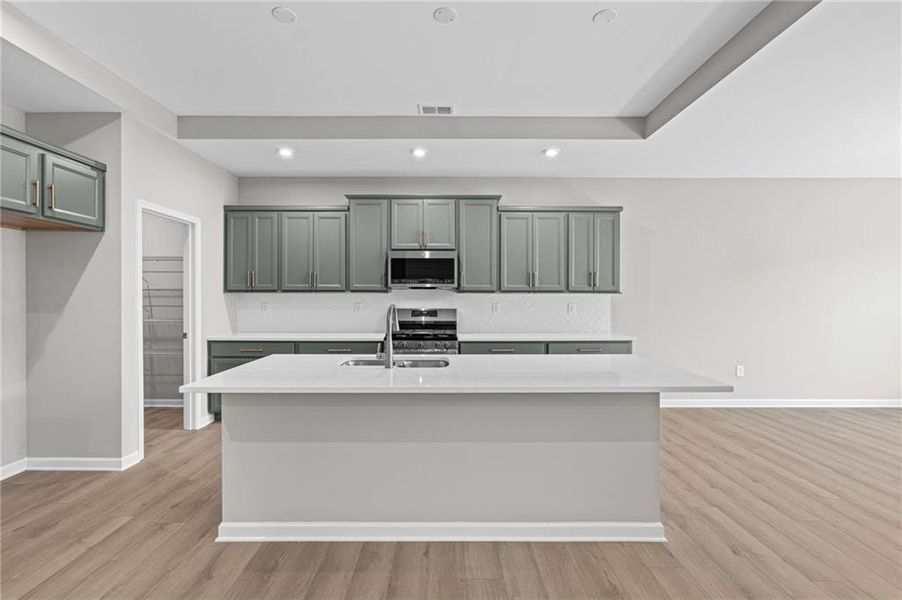 Furnished interior view inside a new home in Twin Lakes, Hoschton (Image 15).