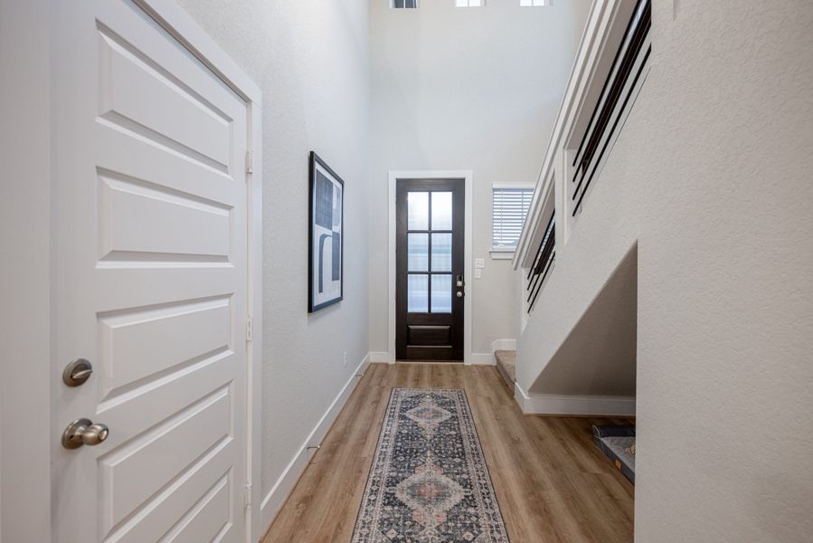 Spacious, unfurnished interior of a new home in Stillwater Ranch, San Antonio (Image 20). Spacious, unfurnished interior of a new home in Stillwater Ranch, San Antonio (Image 20).