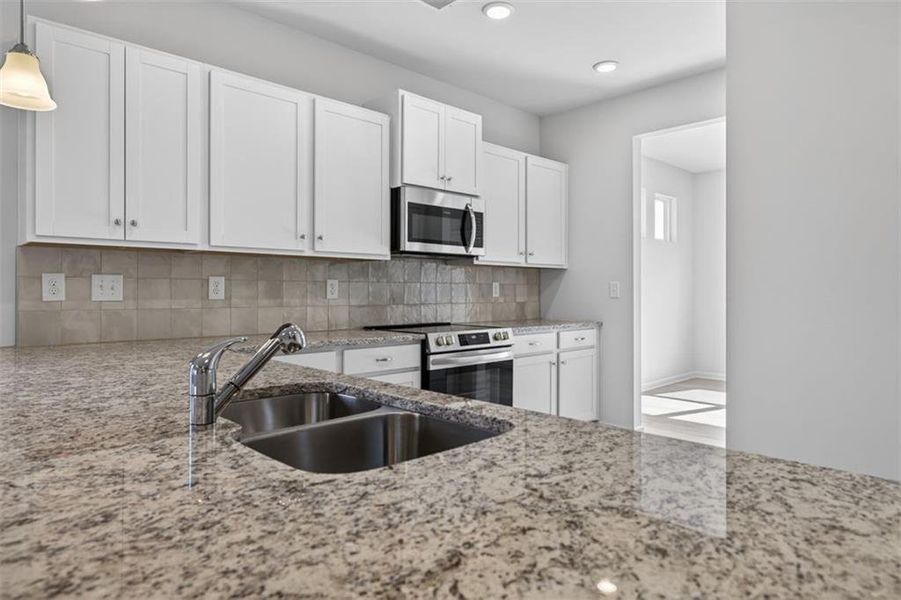 Furnished interior view inside a new home in Allen Manor, Hoschton (Image 12).