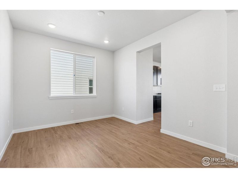 Spacious, unfurnished interior of a new home in Prairie Song, Windsor (Image 29).