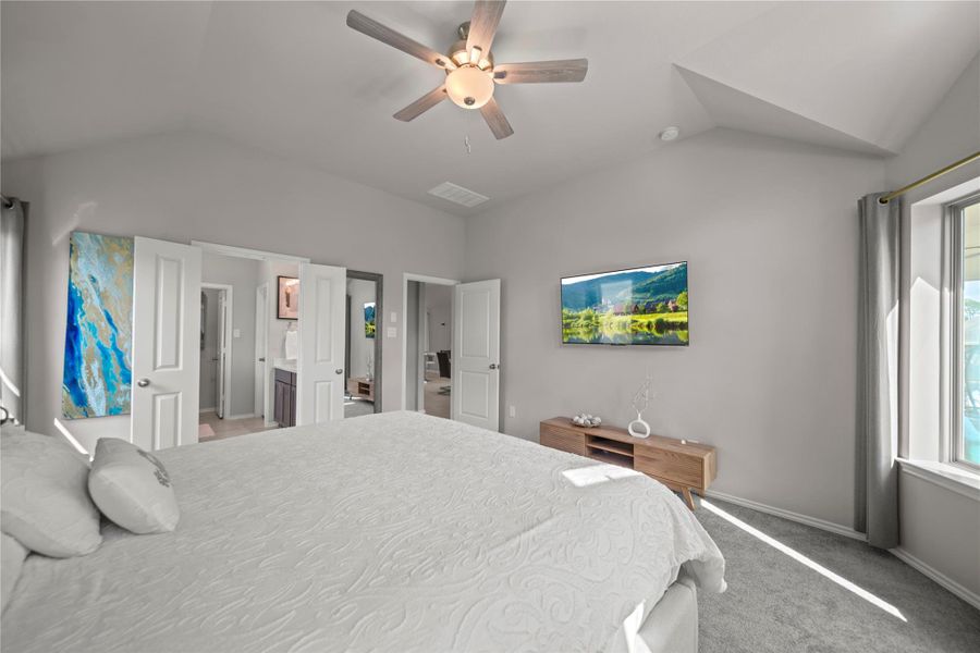 Furnished interior view inside a new home in The Meadows at Imperial Oaks 40', Conroe (Image 10).