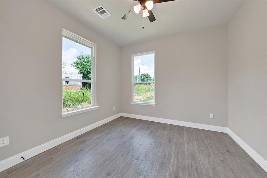 Spacious, unfurnished interior of a new home in , Granbury (Image 13). Spacious, unfurnished interior of a new home in , Granbury (Image 13).