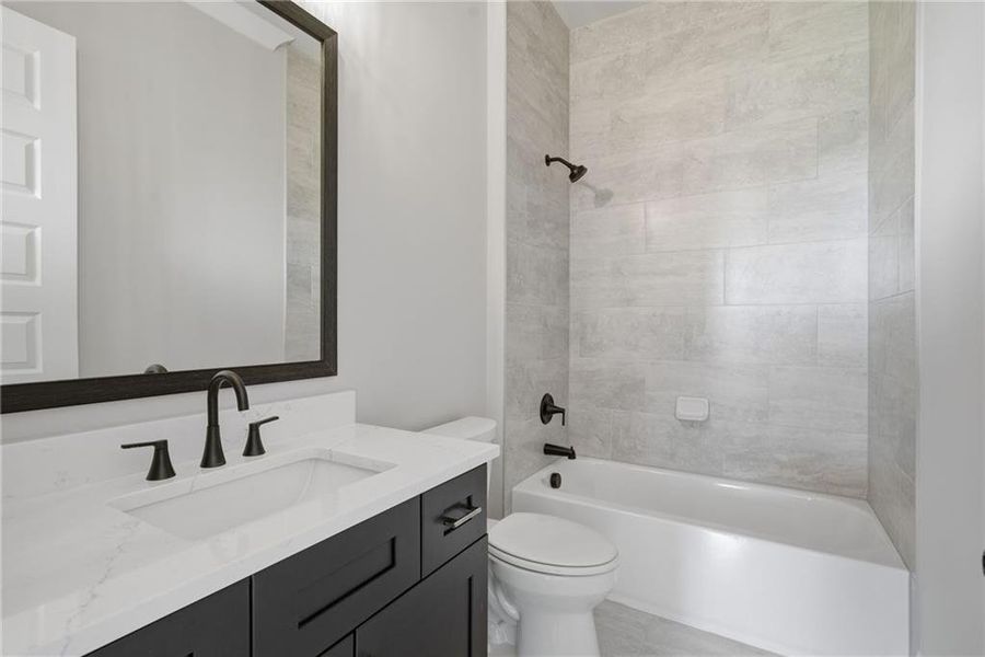 Furnished interior view inside a new home in , Gainesville (Image 17).