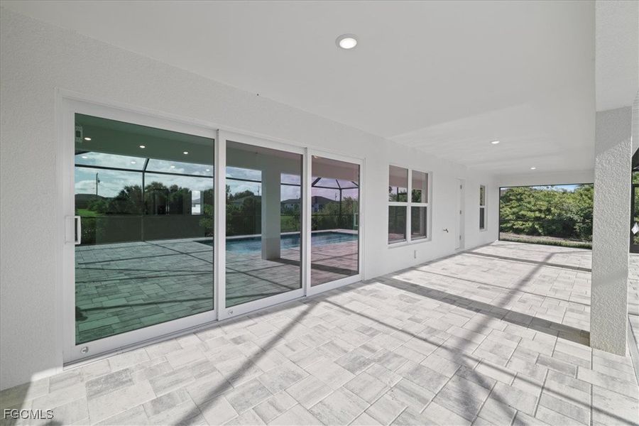 Image 36 of a home in Cape Coral.