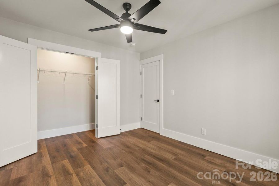 Spacious, unfurnished interior of a new home in , Lincolnton (Image 34).