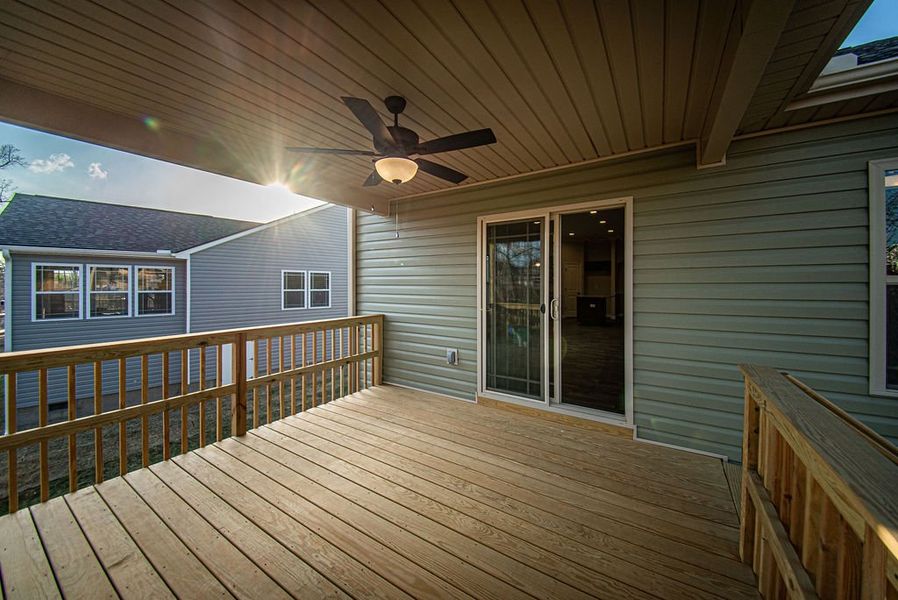 Representative exterior details of a home built from the Inman by Enchanted Homes in Lonesome Dove, San Antonio (Image 4).