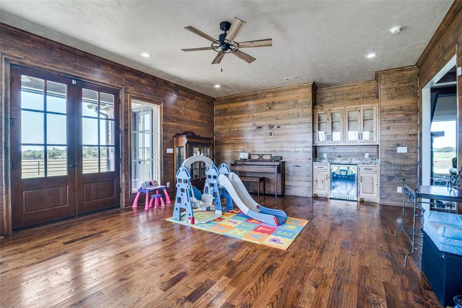 Furnished interior view inside a new home in , Wills Point (Image 7). Furnished interior view inside a new home in , Wills Point (Image 7).