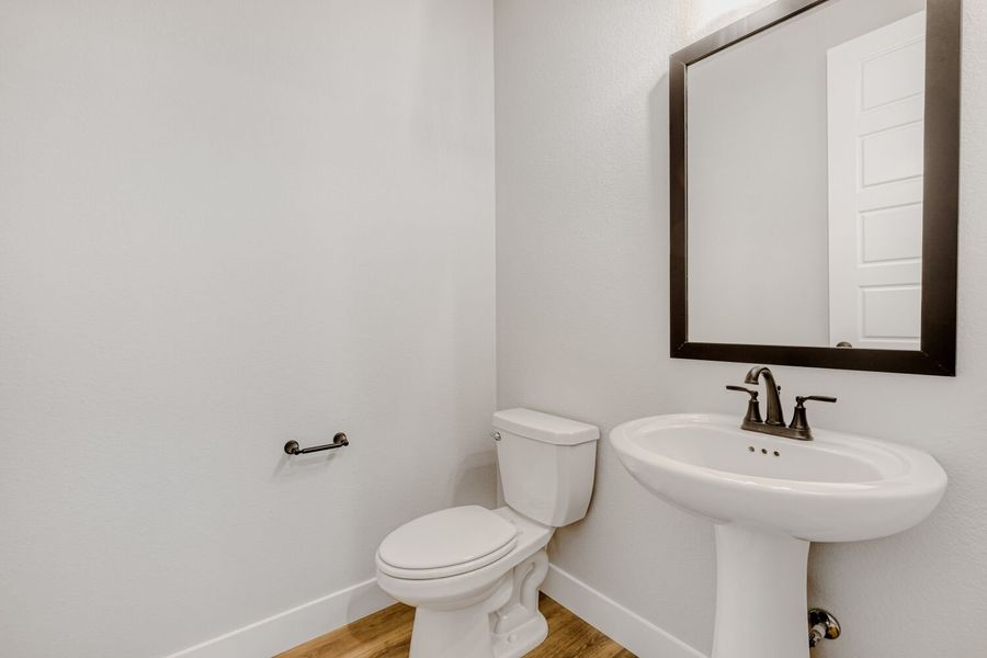 8022 Pennydale - Powder Bathroom
