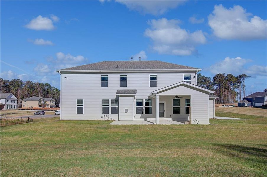 Exterior details and patio area of a home in Riverbend Overlook, Fayetteville (Image 3).