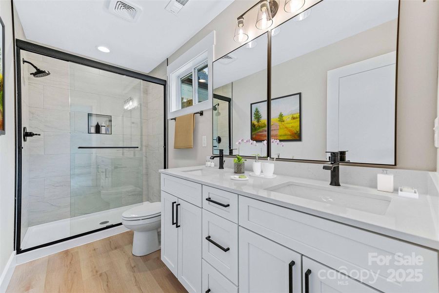 Furnished interior view inside a new home in , Marion (Image 8).