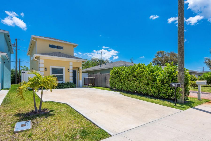 408NW12thAveBoyntonBeach-31