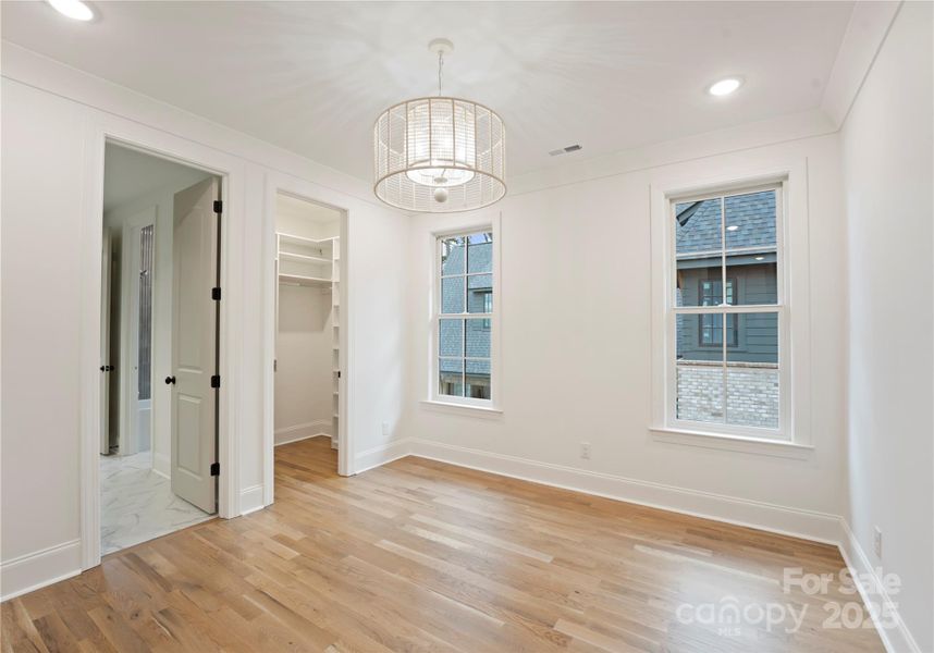 Spacious, unfurnished interior of a new home in , Charlotte (Image 20).
