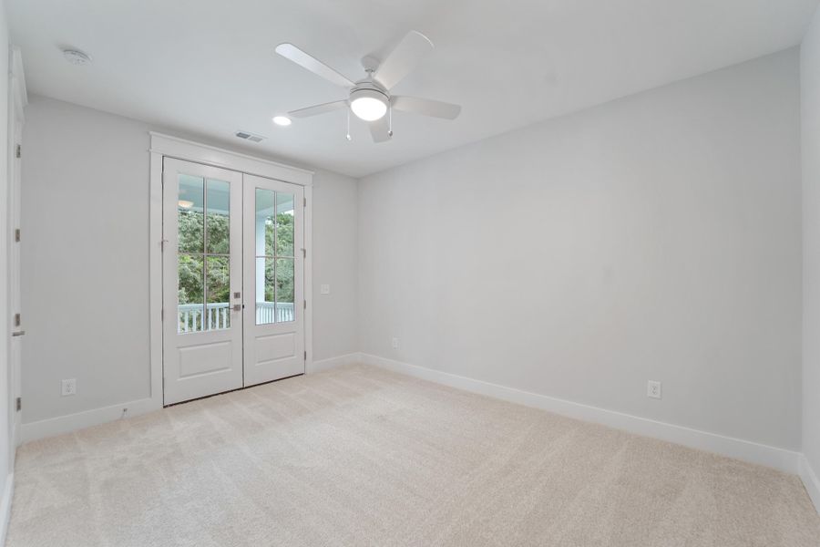 Spacious, unfurnished interior of a new home in , Johns Island (Image 35).