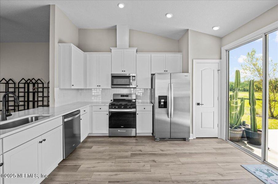 Furnished interior view inside a new home in Jennings Farm, Middleburg (Image 14). Furnished interior view inside a new home in Jennings Farm, Middleburg (Image 14).