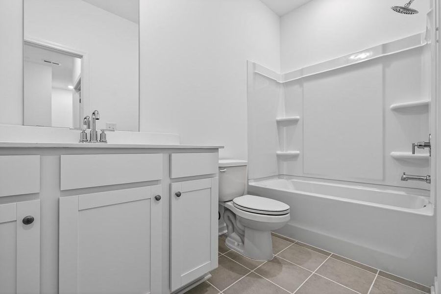 Furnished interior view inside a new home in Alder Creek, Cumming (Image 9).