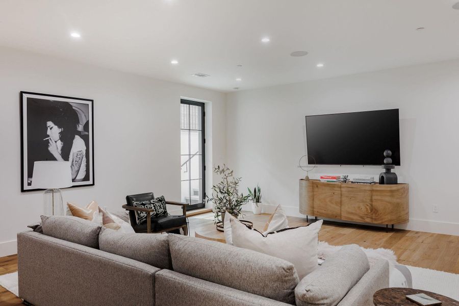 Open, bright, and flexible, the perfect space for gatherings, media, or informal living. Open, bright, and flexible, the perfect space for gatherings, media, or informal living.