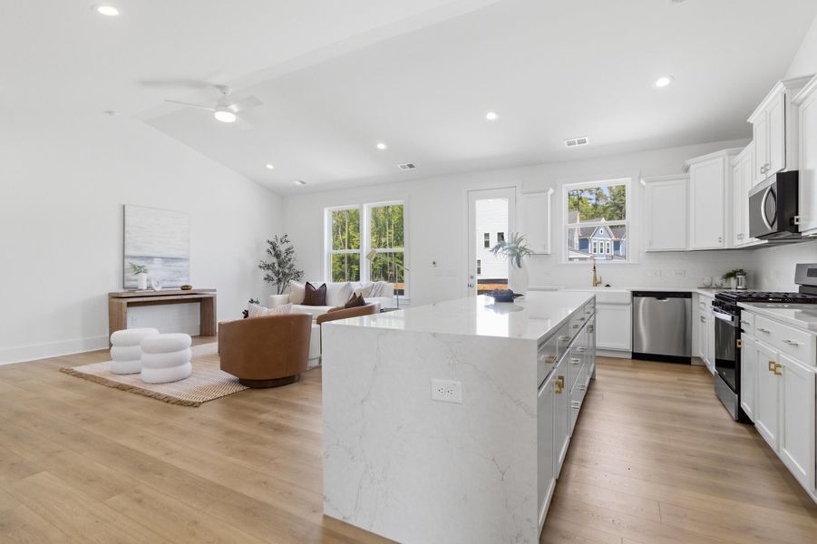 Furnished interior view inside a new home in , Ravenel (Image 27).
