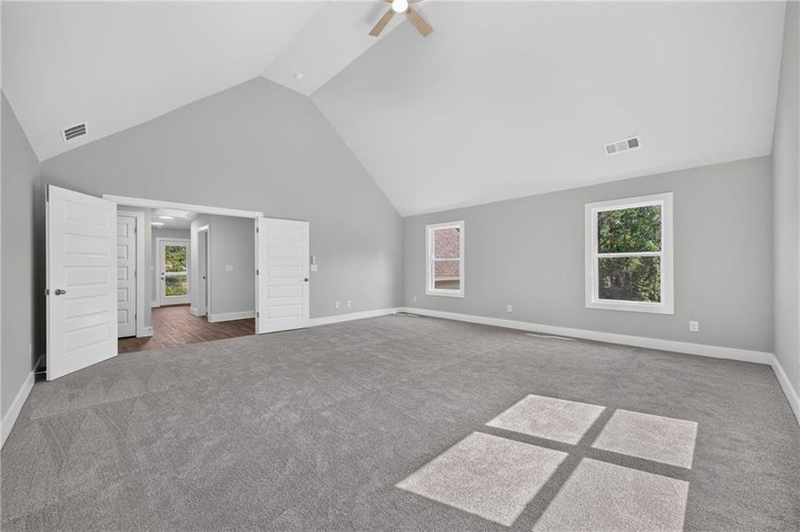 Spacious, unfurnished interior of a new home in , Atlanta (Image 17). Spacious, unfurnished interior of a new home in , Atlanta (Image 17).