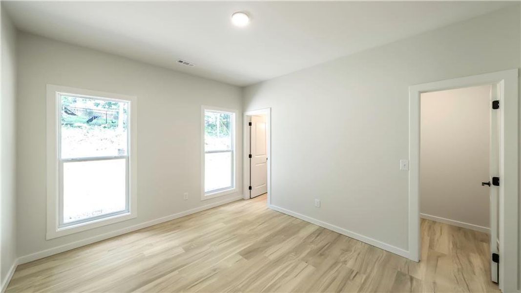 Spacious, unfurnished interior of a new home in , Carrollton (Image 29).