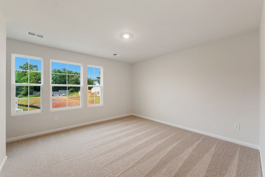 Spacious, unfurnished interior of a new home in Mayfair Village, Spartanburg (Image 23).