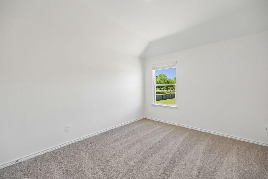 Spacious, unfurnished interior of a new home in Montgomery Bend, Montgomery (Image 29).