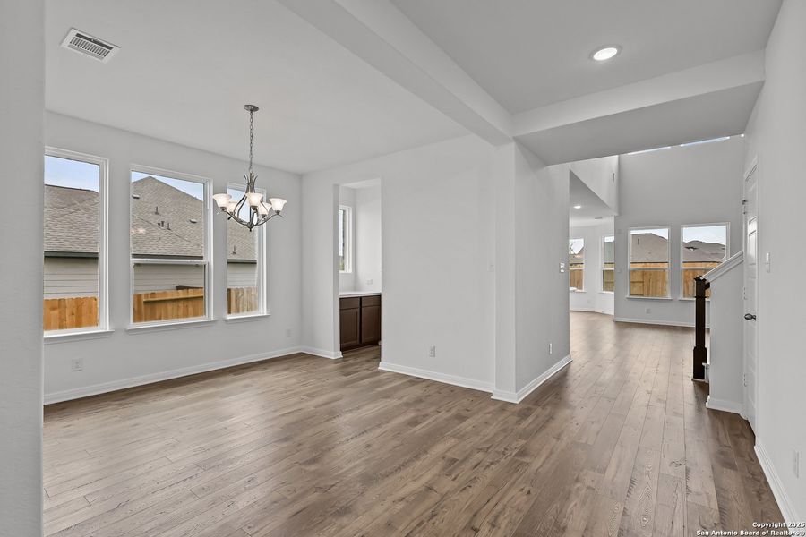 Spacious, unfurnished interior of a new home in Homestead 75', Schertz (Image 28).