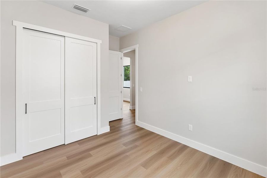 Spacious, unfurnished interior of a new home in , Port Charlotte (Image 55).