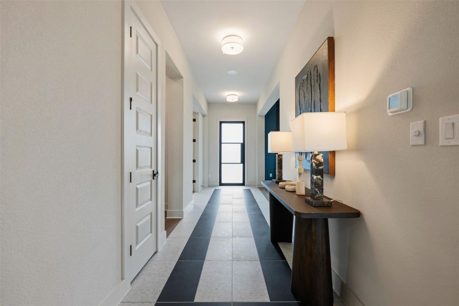Representative images and renderings are for illustrative purposes. Actual structural options and design finishes of home may vary.