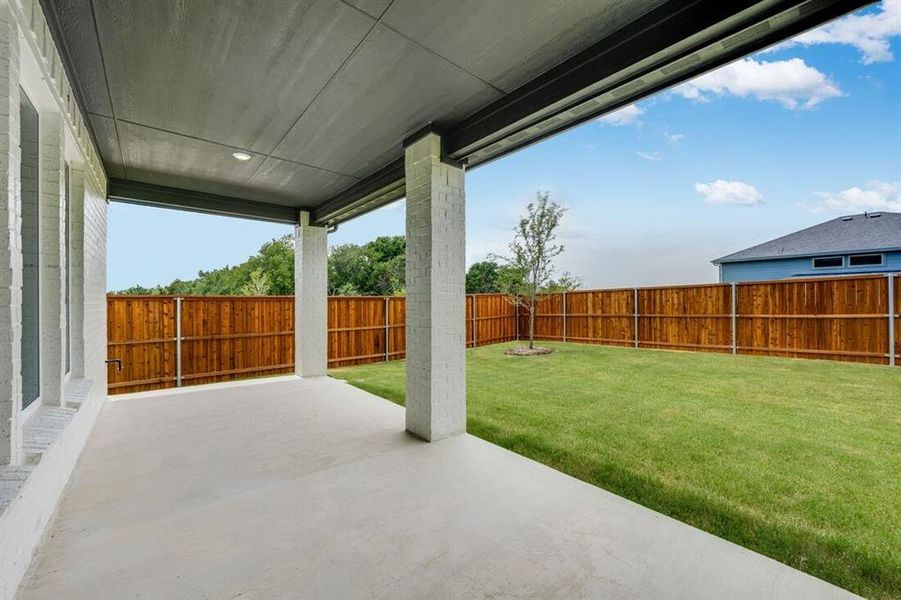 550 Ardsley Park Drive ~ Ready Now 550 Ardsley Park Drive ~ Ready Now