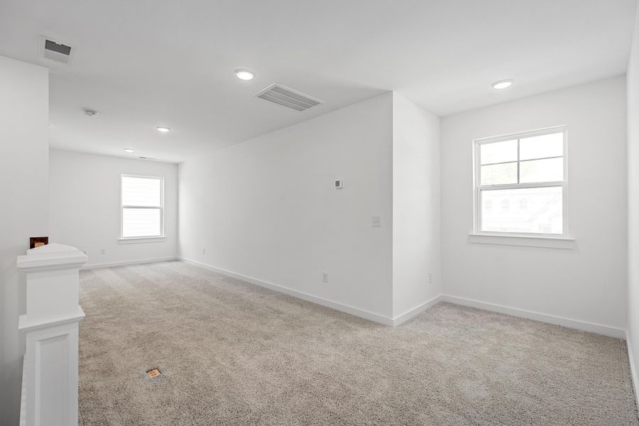 Representative unfurnished interior of a home built from the The Cedar D by Davidson Homes LLC in Saddle Creek Ranch, Cibolo (Image 20).