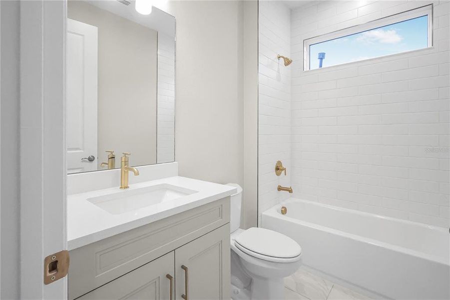 Furnished interior view inside a new home in Cresswind at Lake Harris, Tavares (Image 11).