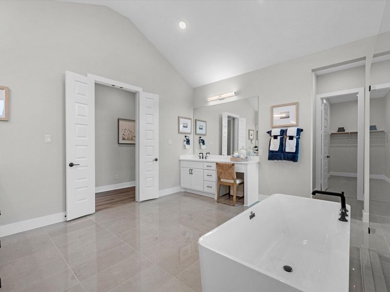 Furnished interior view inside a new home in , Fulshear (Image 30).