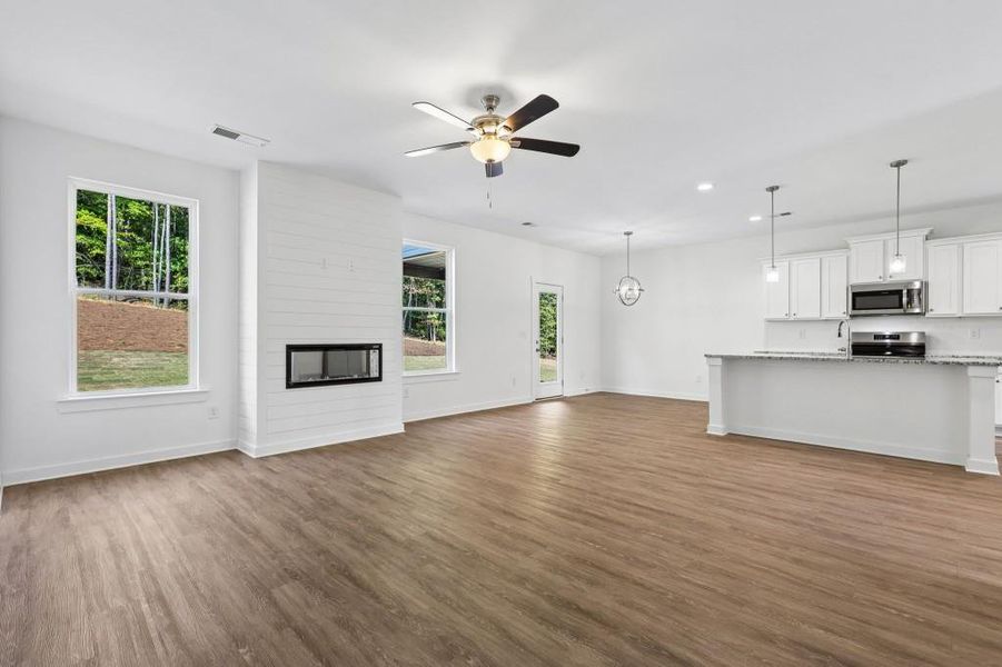 Spacious, unfurnished interior of a new home in Savoy Park, Covington (Image 24).