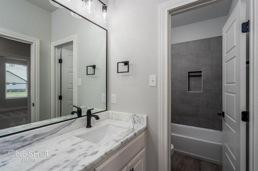 Furnished interior view inside a new home in , Abilene (Image 15).
