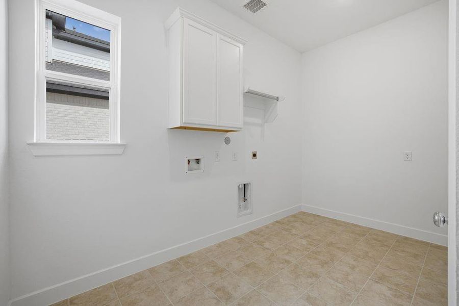 8910 Hampshire Oaks Drive ~ Ready Now 8910 Hampshire Oaks Drive ~ Ready Now