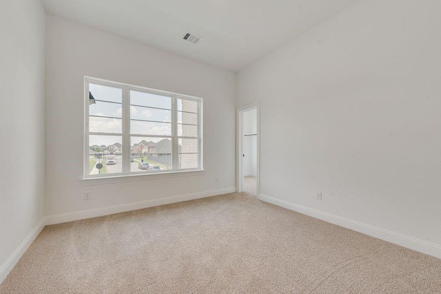 Spacious, unfurnished interior of a new home in Prairie Ridge, Venus (Image 20).