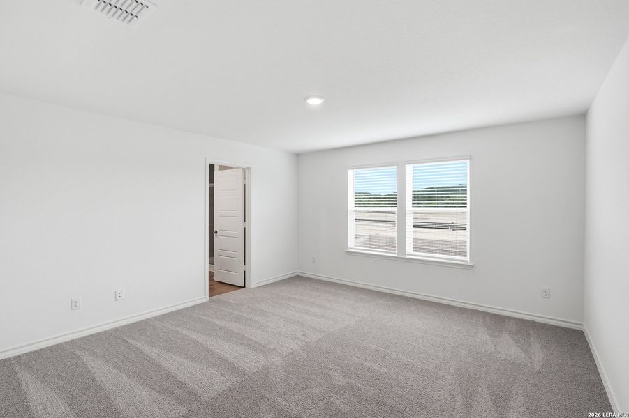 Spacious, unfurnished interior of a new home in Lily Springs, Seguin (Image 21). Spacious, unfurnished interior of a new home in Lily Springs, Seguin (Image 21).