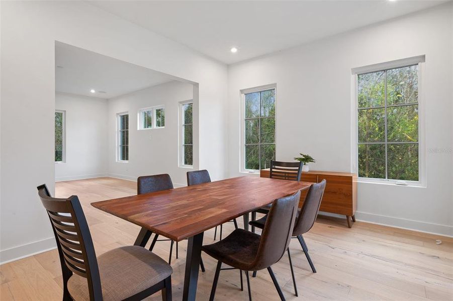 Furnished interior view inside a new home in Celebration - Island Village, Celebration (Image 44).