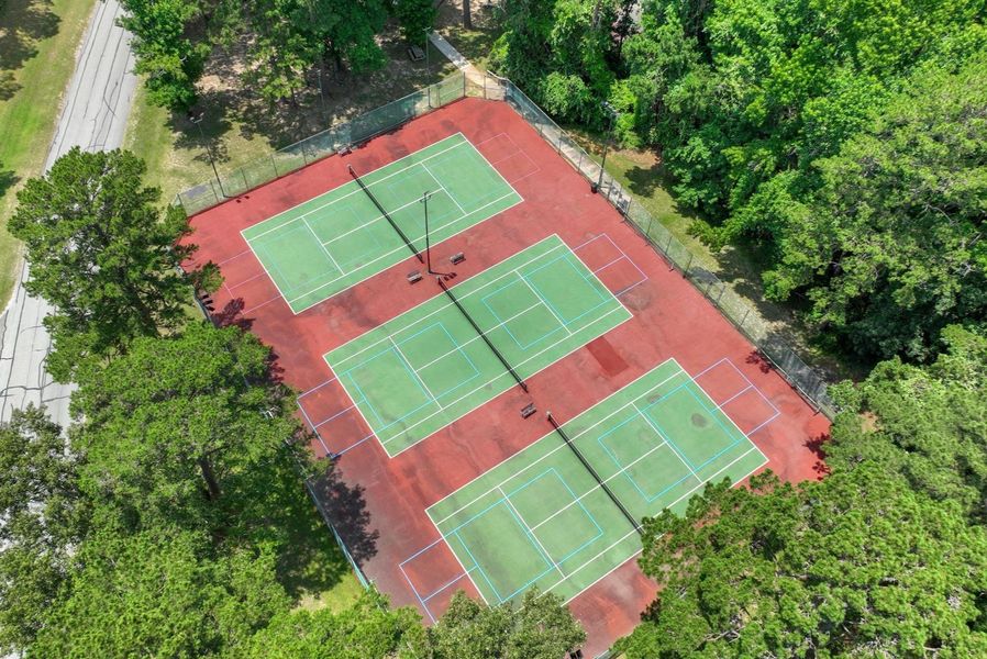 Community tennis and pickleball courts